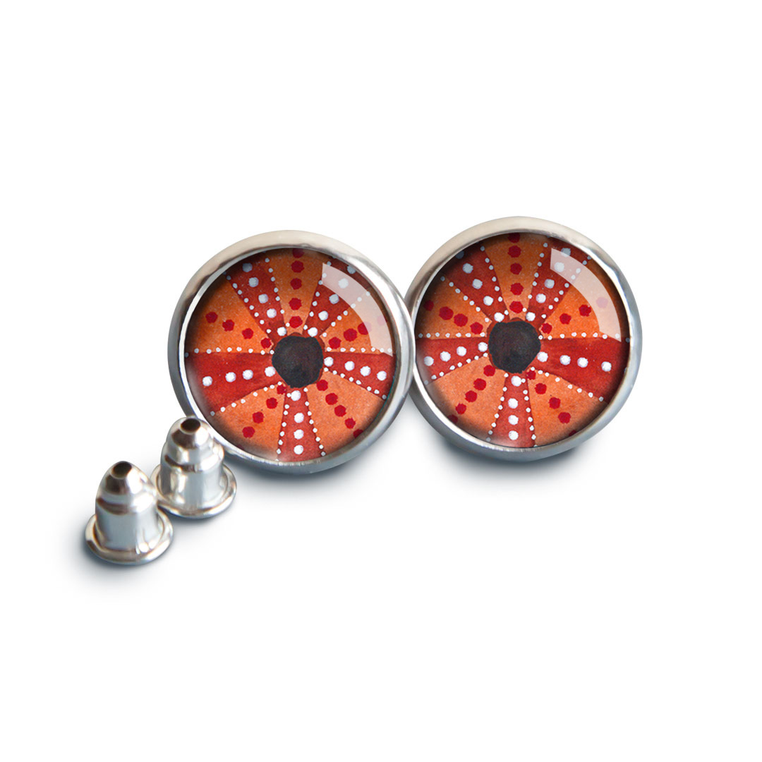 kolczyki z muszlą jeżowca morskiego z serii Morski Świat